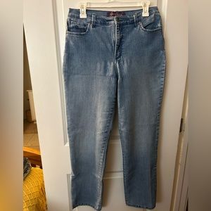 Gloria Vanderbilt Jeans
